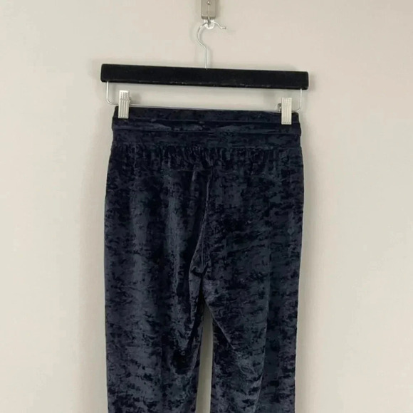 Lululemon Ready to Crush Black Velvet Joggers Size 2 - Picture 8 of 8
